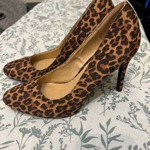 LC Lauren Conrad Leopard Print Heels